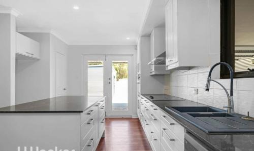 West Swan Haus | Nestled in Swan Valley area