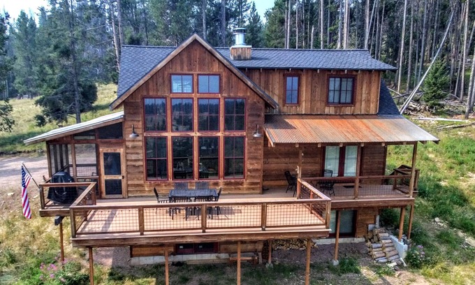 Georgetown Haus | Eingebettet am Rande der Wildnis