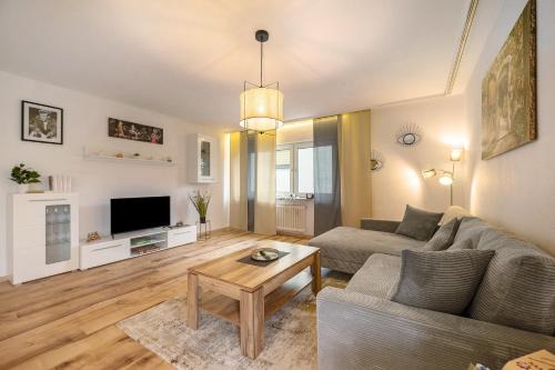 Neunkirchen Wohnung | Neue 4 Zi Küche Bad Parknähe