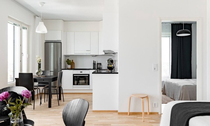 Tampere Wohnung | New 1BR Apt with Sauna, Balcony & 11th Floor Views