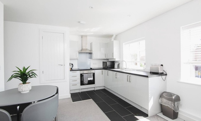 Didcot Wohnung | NEW 2BD Pontact Flat in the Heart of Didcot