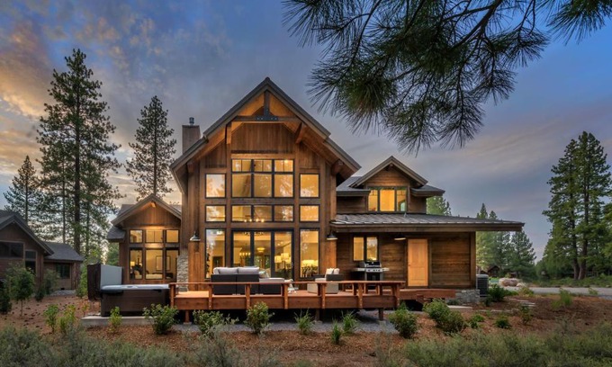 Truckee Haus | NEW 4BD Residence in the Signature Home Collection at Old Greenwood!