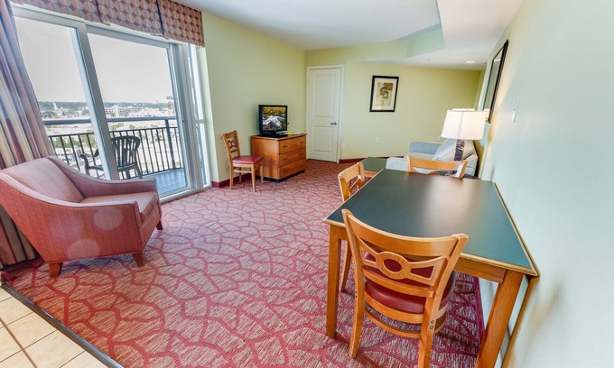 Downtown Myrtle Beach Eigentumswohnung | New Bay View Resort,Great Location,Boardwalk,Pools