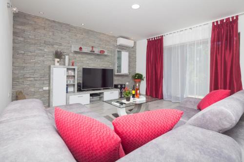 Pinezici Wohnung | New brend app Matija