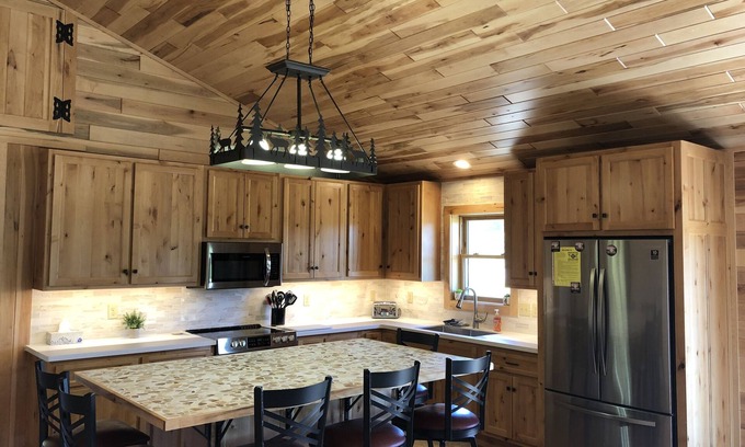 Atlantic Mine Kabine | New Build Perch Cabin - Northwinds Adventures