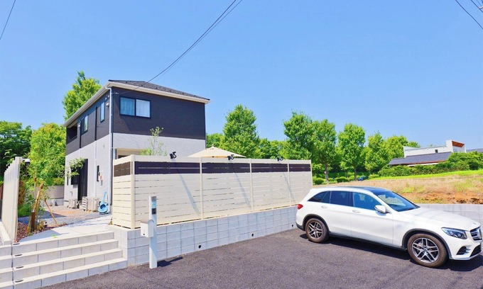 Tsukuba Haus | New built Tsukuba Garden House for familiesGuesthouse Qiao / Tsukuba Ibaraki