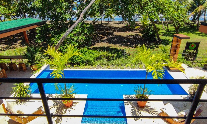Savegre Haus | New DIRECT BEACHFRONT 7BR7Bath,near Manuel Antonio,Dominical,Uvita,nationalpark