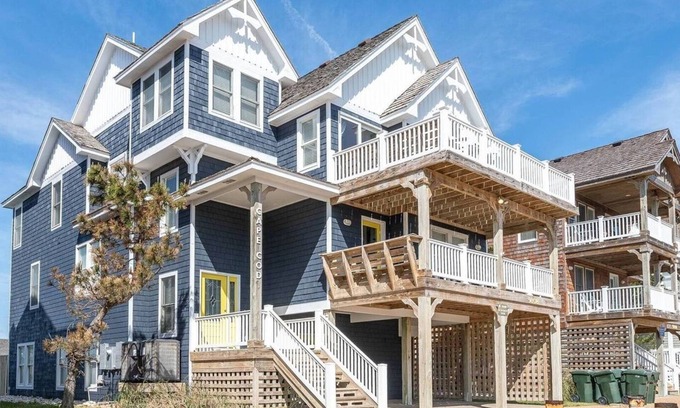 Nags Head Haus | 🌊 New Listing!🌴 Ocean Views Elevator Heated Pool Pets 2min to Beach!