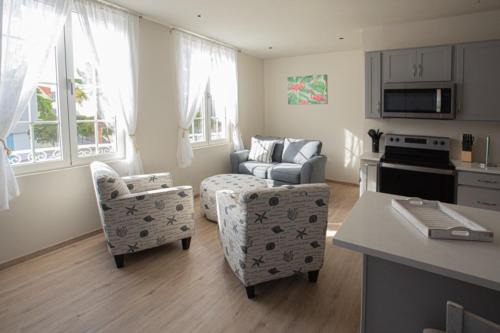 Rancho Wohnung | New Listing! Plaza Daniel Leo F