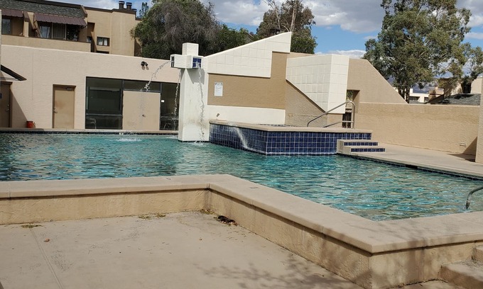 Tucson Eigentumswohnung | New lower pricing, available dates for I/I/25 and beyond! Check Calendar!