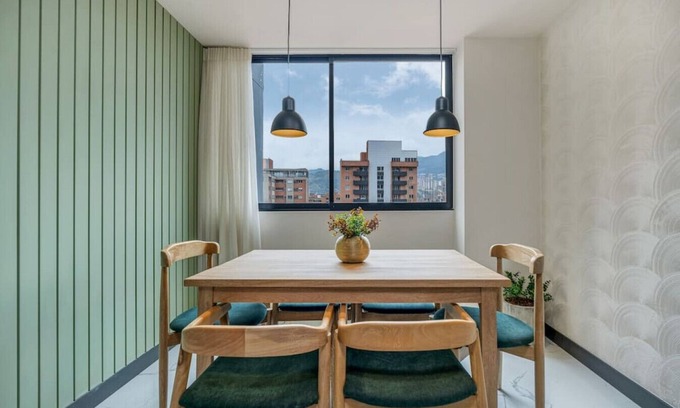 Laureles - Estadio Wohnung | New Luxury 3BR Apt Laureles - AC and fast Wifi