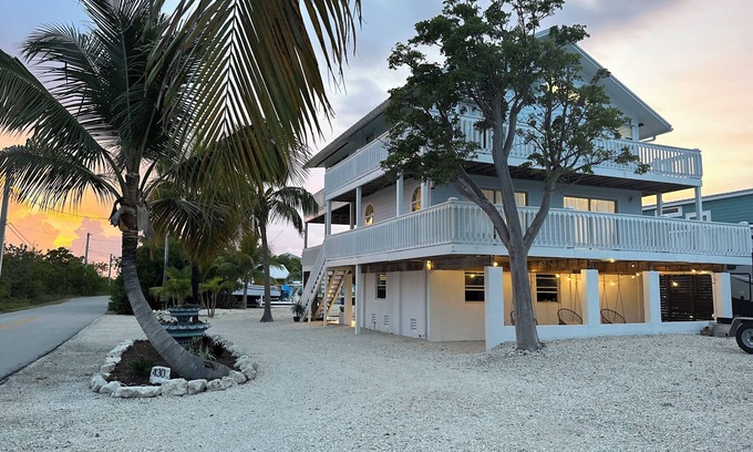 Little Torch Key Haus | New pool & Huge master suite! Open water views , 2 stories of wrap around decks
