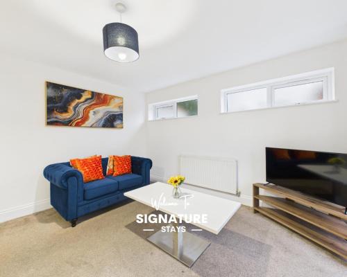 Wychbold Haus | NEW Saxon Way by Signature Stays - Worcestershire