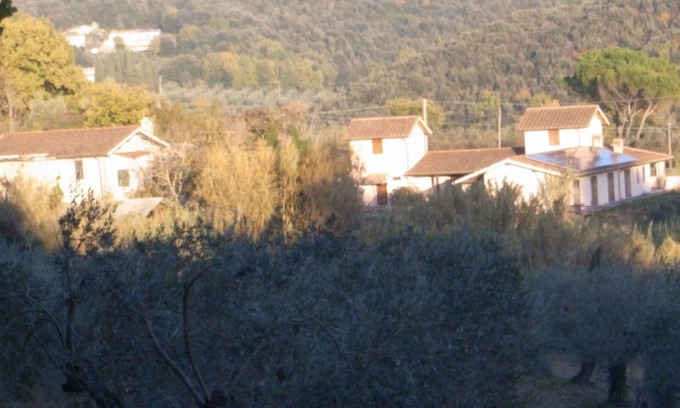 Fornole Sonstige | Neue Struktur in ruhiger und günstiger Lage für einen Besuch in Umbrien und Umgebung.