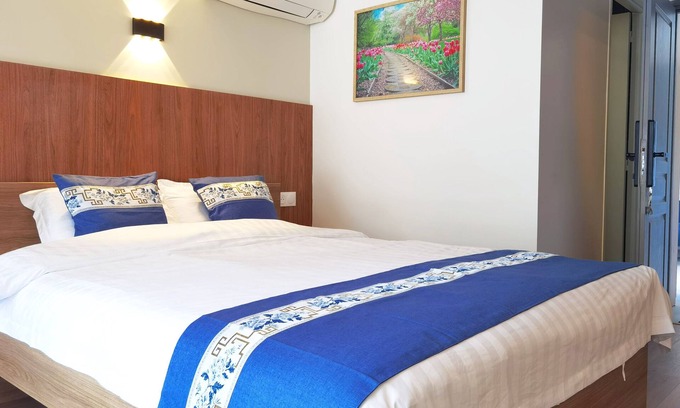 Villemomble Wohnung | New studio with AC / free charging parking(NO.1)