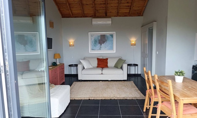 Lajes do Pico Wohnung | New Studio with views for S. Jorge Island