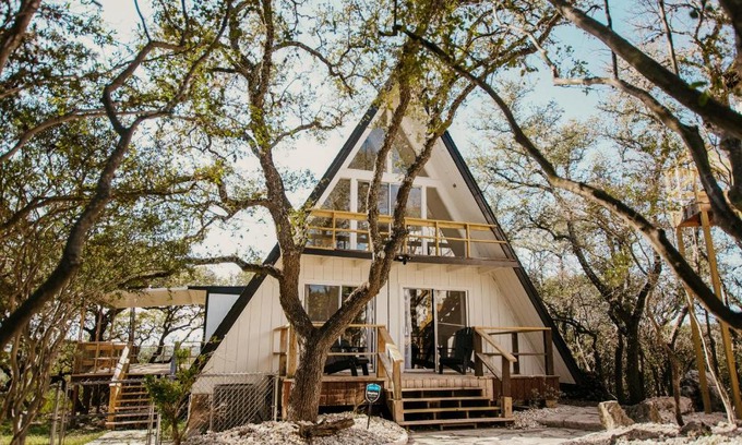 Spring Branch Haus | NEW - Unique A-frame in Canyon Lake