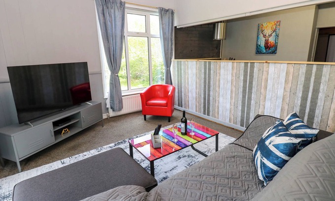 North Bitchburn Hütte | NEWFIELD APARTMENT, pet friendly in Bishop Auckland