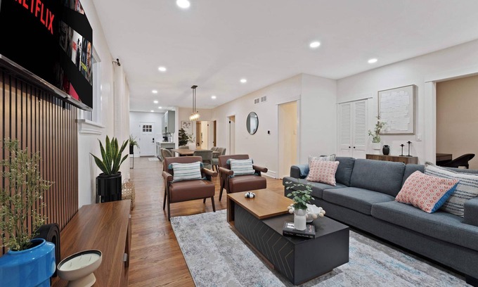 Elmhurst Haus | Newly Remodeled Home w/Game Room & Amazing Yard