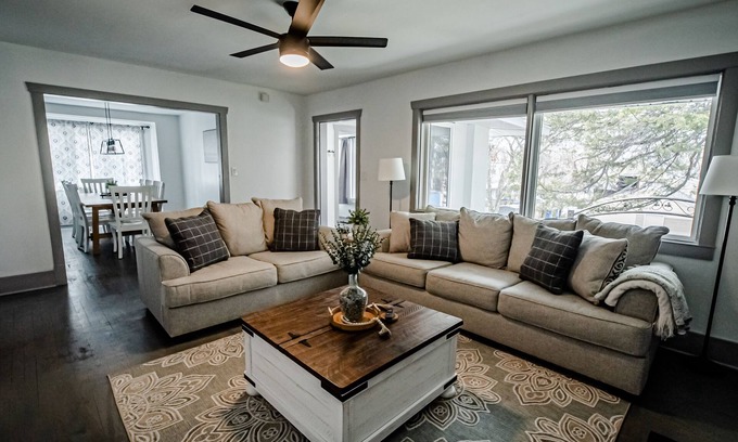 Logan Haus | Newly renovated farmhouse!