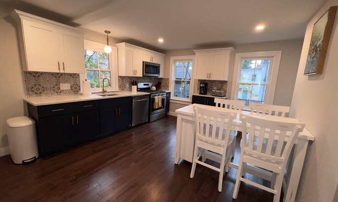 West End Wohnung | Newly renovated historical property -West End