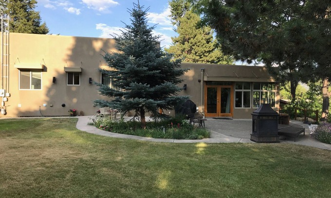 Okanagan-Similkameen Wohnung | Neu renovierte Suite, ein Kleinod in der Nähe des Strandes und des KVR