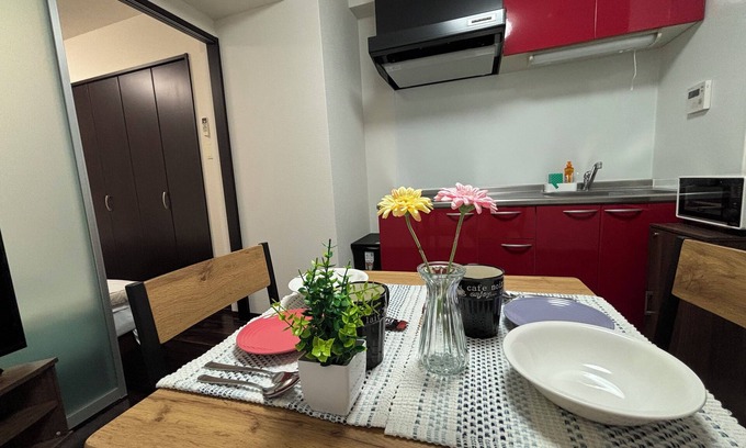 Namba Wohnung | NEWOPEN!!! Right next to Dotonbori - Max 4 people - Osaka Travel - Shinsaibashi - 6 min walk from Nippombashi Station