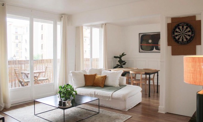 20th Arrondissement Wohnung | Nice 57 m near Ménilmontant