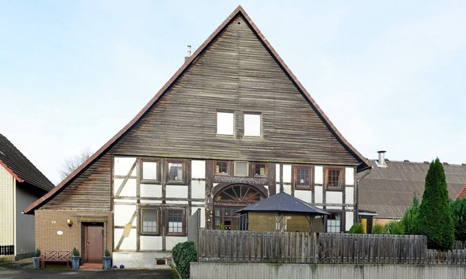 Bad Pyrmont Wohnung | Schöne Wohnung in Holz mit Terrasse