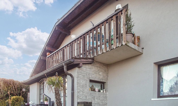 Excenevex Wohnung | Schöne Wohnung in Excenevex mit WLAN