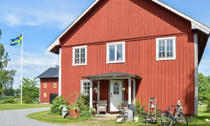 Malmkoping Wohnung | Schöne Wohnung in Malmköping mit Sauna