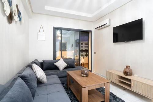 Ain Harrouda Wohnung | Nice & Comfortable 2BHK panoramic balcony with swimming pool