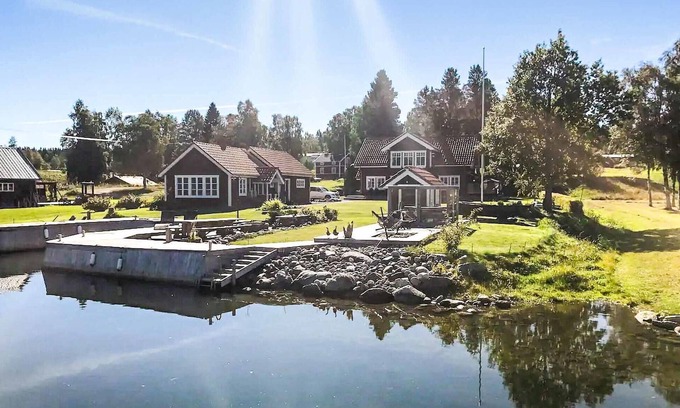 Aston Haus | Schönes Haus in åstön mit Meerblick