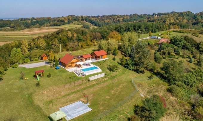 Varazdin Haus | Schönes Haus in Lovrecan mit Sauna