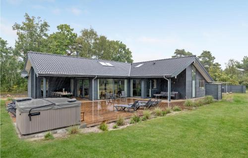Balka Strand Haus | Nice Home In Nexø With Wifi