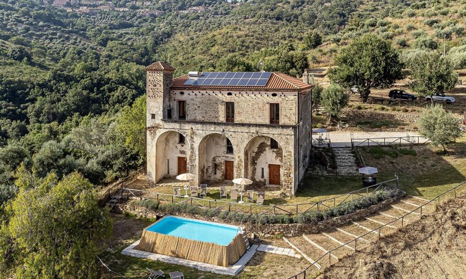 Ogliastro Cilento Haus | Schönes Haus in Prignano Cilento mit.