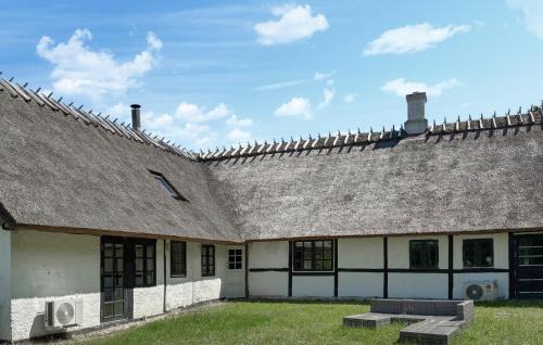Sakskobing Haus | Nice Home In Sakskøbing With Wifi