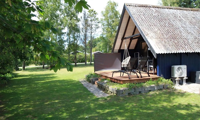 Store Kongsmark Haus | Nice home in Slagelse with 2 Bedrooms, Jacuzzi and Sauna