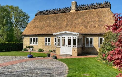 Tolk Haus | Nice Home In Tolk With Wifi