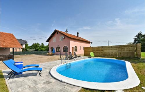 Konjscina Haus | Nice Home In Turnisce