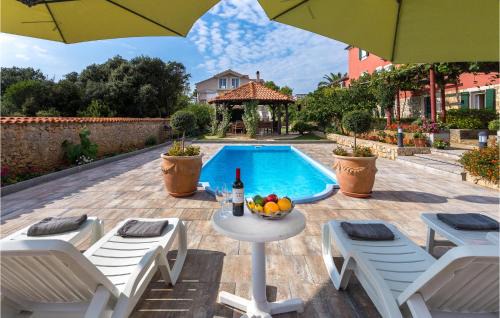 Sutomiscica Haus | Nice Home In Ugljan With Wifi