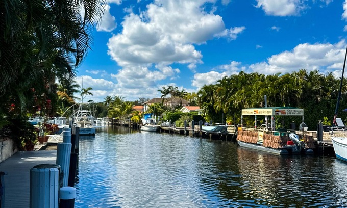 South New River Isles Haus | Nick's Waterfront Oasis w/ Private Heated Pool