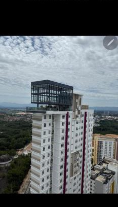 Nilai Wohnung | Nilai Rooftop skywalk at mesahill premier by STAY COZY