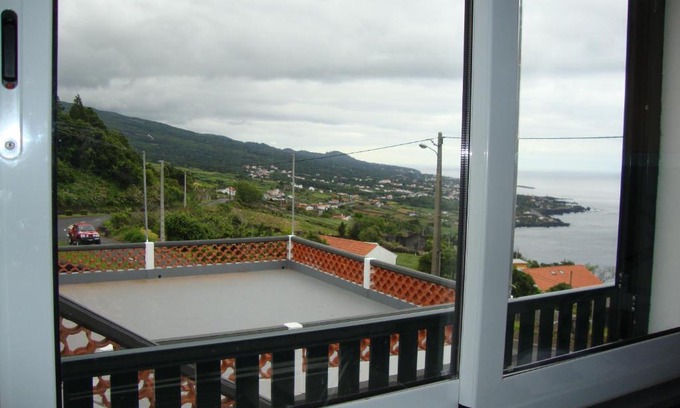 Sao Roque do Pico Haus | Ninho do Milhafre