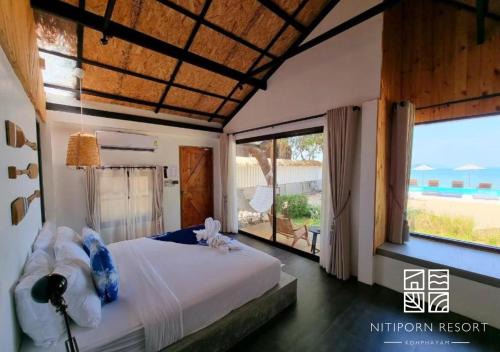 Ranong Resort | Nitiporn Resort kohphayam & seaagain bar and restaurants