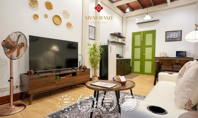 Chakkrawat Haus | Nivas Wanit 2 BR+1 SFB Yaowarat/MRT/Entire house 80 m²