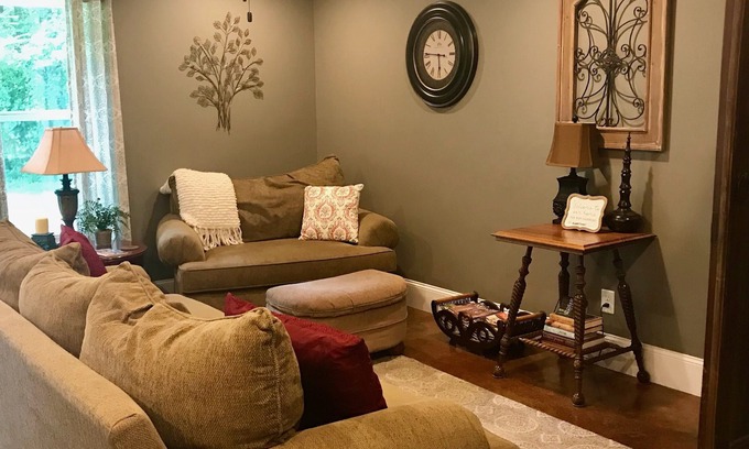 Corinth Wohnung | Privates, komplett möbliertes Apartment in der Nähe von Shiloh und Pickwick Lake