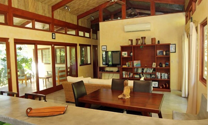 Playa Hermosa Cobano Haus | 3 Minuten zu Fuß zum exquisiten Hermosa Beach! Keine Straßen zu überqueren oder Hügel zu wandern!