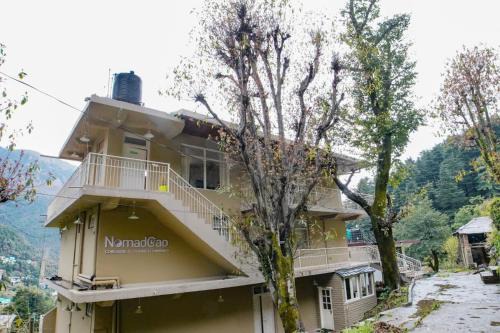 Dharamkot Haus | NomadGao Dharamkot - Great Views, Fast WiFi, Interesting People, Near Mcleodganj