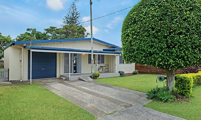 Mylestom Haus | Nonna and Pops. Welcome to your perfect holiday home in Mylestom!